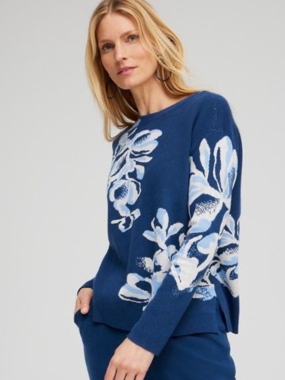 Chicos Zenergy Cashmere Blend Blue Floral Pullover Sweater, L